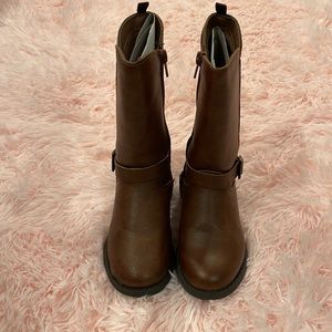 OshKosh tall kids boots